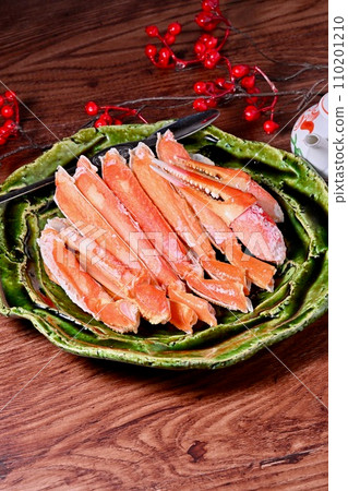 New Year's dishes, snow crab legs, crab, crab dishes. New Year's dishes, snow crab legs, crab, crab dishes. 110201210