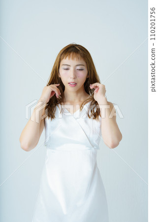 透明女性肖像 透明女性肖像 110201756