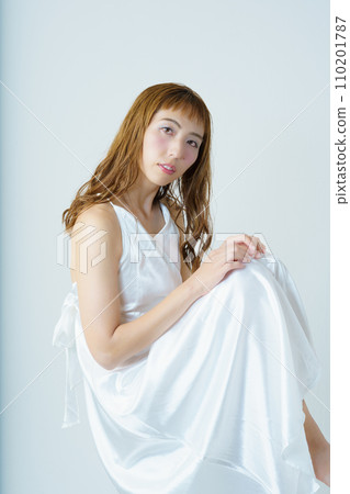 透明女性肖像 透明女性肖像 110201787