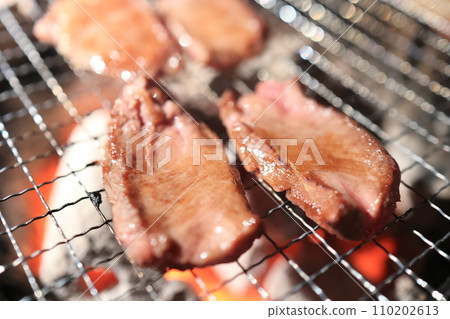 Kuroge Wagyu beef with beef tongue 110202613