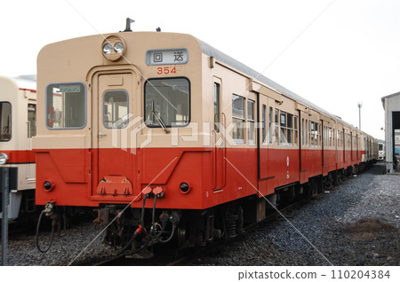 Former JNR Kiha 30 series that once ran on the Kanto Railway, Kiha 350 and Kiha 100 types 110204384
