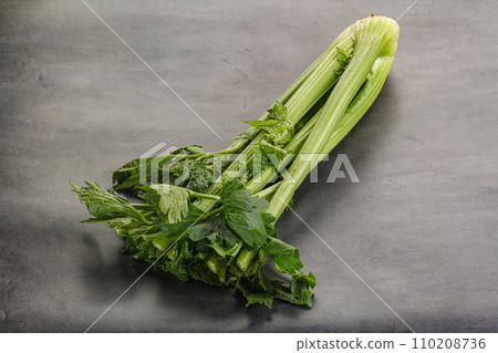 Vegan cuisine - celery stems with leaf 110208736