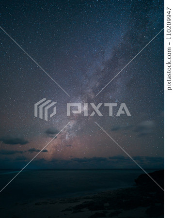 Milky Way over the sea 110209947