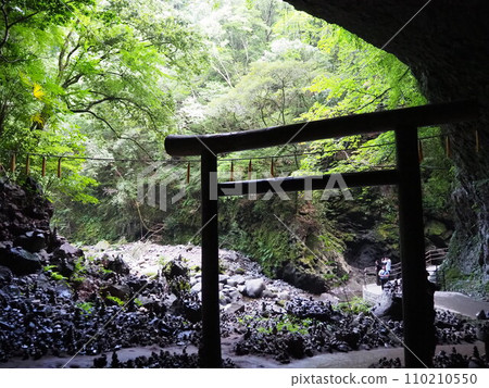 天岩戶神社和天安川 110210550