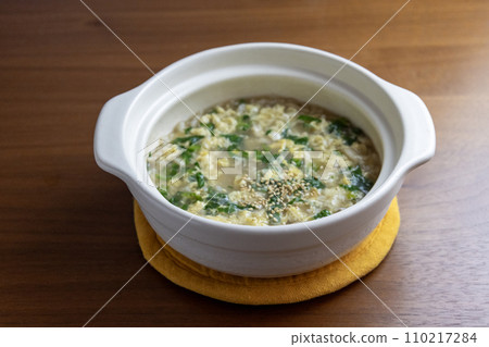 白砂鍋稀飯 110217284