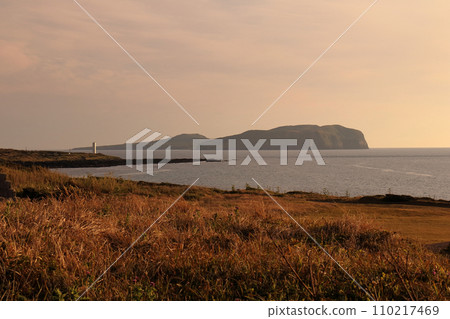 被夕陽包裹的佐賀島 被夕陽包裹的佐賀島 110217469