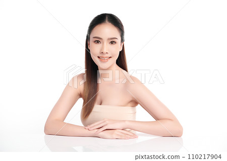 Beautiful young asian woman with clean fresh skin on white background, Face care, Facial treatment, Cosmetology, beauty and spa, Asian women portrait. 110217904