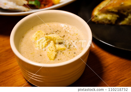 餐桌 蘑菇濃湯 2 110218732