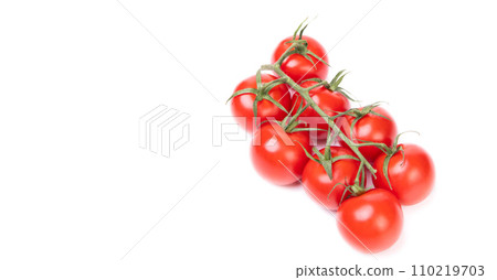 Organic red cherry tomato cluster isolated on white, copy space Organic red cherry tomato cluster isolated on white, copy space 110219703