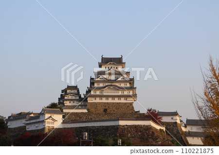 Hyogo Himeji Himeji Castle in the early morning 110221875