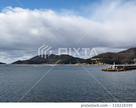 Harimanada seen from Murotsu fishing port Harimanada seen from Murotsu fishing port 110226595