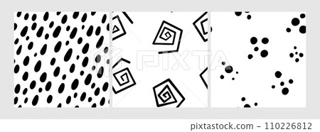 Small dash patterns set. Seamless minimal dash pattern, small elements. Small dash patterns set. Seamless minimal dash pattern, small elements. 110226812