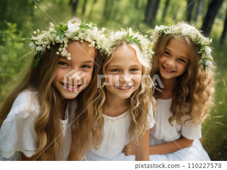 AI illustration, smiling woman and flower crown looking at camera AI illustration, smiling woman and flower crown looking at camera 110227578