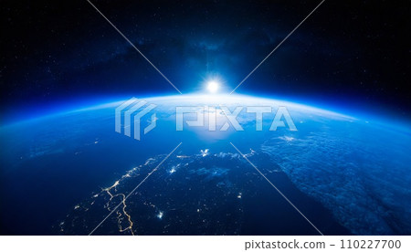 從太空看到美麗的藍色閃亮地球 110227700