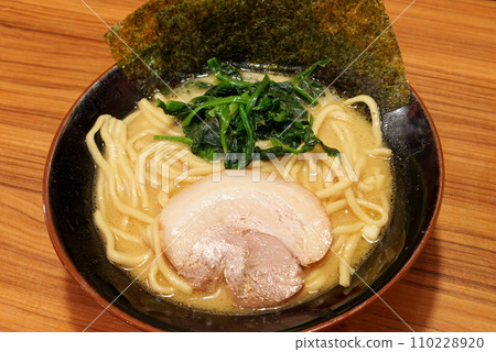 家庭拉麵 110228920