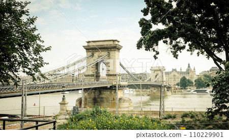 Chain bridge crossing Danube Chain bridge crossing Danube 110229901