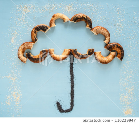Umbrella made of small dry bagels 110229947