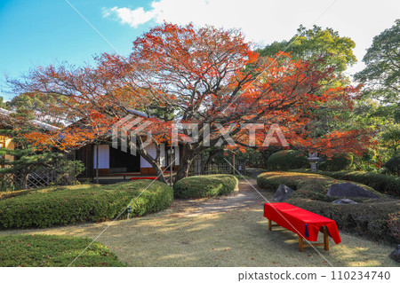 Shofuen in autumn Shofuen in autumn 110234740