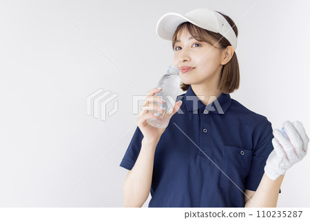 高爾夫女水 高爾夫女水 110235287
