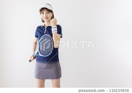 Tennis woman guts pose Tennis woman guts pose 110235630