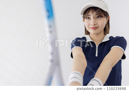 網球女子 110235698