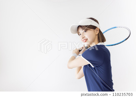 Tennis woman image 110235703