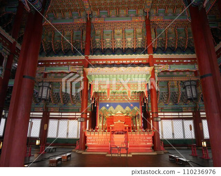 Inside Geunjeongjeon of Gyeongbokgung Palace (Seoul, South Korea) Inside Geunjeongjeon of Gyeongbokgung Palace (Seoul, South Korea) 110236976