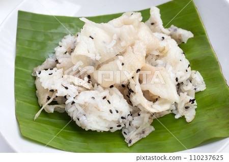 Sweet sticky rice with sweet wild yam. Sweet sticky rice with sweet wild yam. 110237625