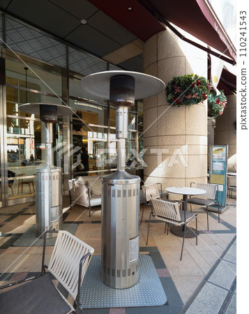 Outdoor gas stove 110241543