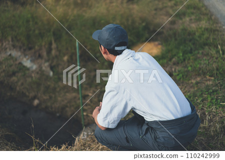 farmer, farmhouse, gents 110242999