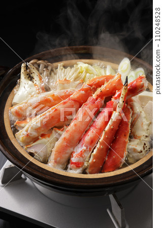 用帝王蟹做的美味螃蟹火鍋 110248528