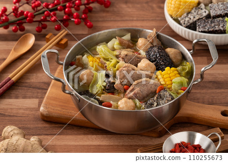 Ginger Duck Soup Hot Pot 110255673