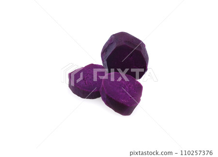 purple sweet potato isolated on white background purple sweet potato isolated on white background 110257376