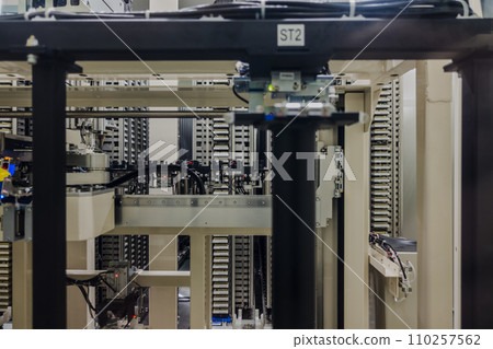 Mechanical arm 110257562