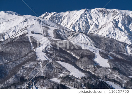 [長野縣] 冬天的北阿爾卑斯山/白馬村 110257700