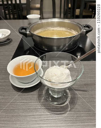 泰式壽喜燒後甜點冰淇淋 泰式壽喜燒後甜點冰淇淋 110260228