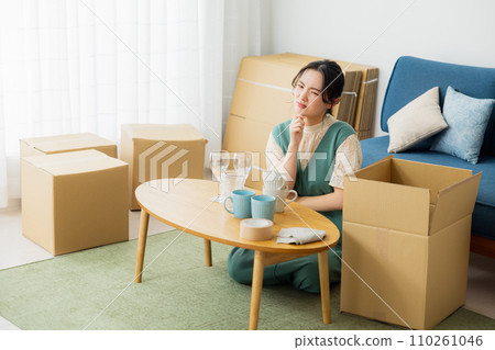 準備搬家的女人 110261046