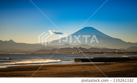 Shonan Sea and Mt. Fuji 110261182