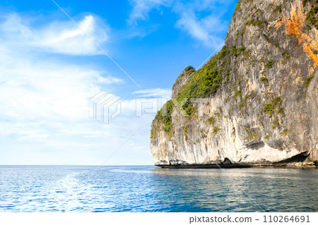 Beautiful tropical landscape of the Maya Bay in the Phi Phi Islands in Thailand Beautiful tropical landscape of the Maya Bay in the Phi Phi Islands in Thailand 110264691