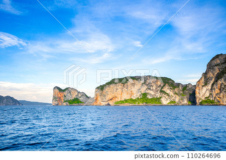 Beautiful tropical landscape of the Maya Bay in the Phi Phi Islands in Thailand Beautiful tropical landscape of the Maya Bay in the Phi Phi Islands in Thailand 110264696