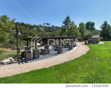 Recreational facilities with table and barbecue in residential community park in Califronia Recreational facilities with table and barbecue in residential community park in Califronia 110267056