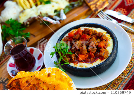 Hunkar begendi made with eggplant and meat Hunkar begendi made with eggplant and meat 110269749