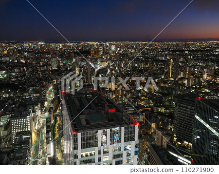 (Tokyo) Evening view of Tokyo cityscape from SHIBUYA SKY 110271900