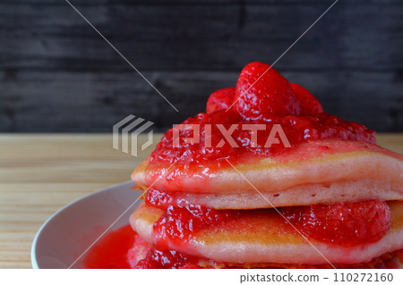 Strawberry pancakes with strawberry sauce 110272160