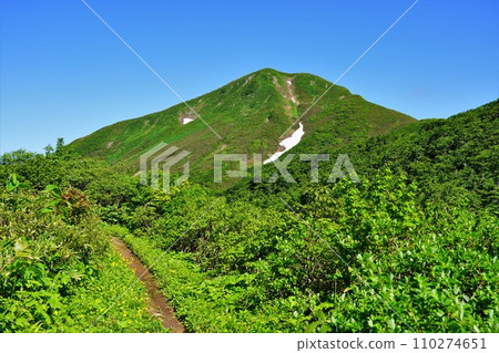 Mt. Sankai from the 7th station of Mt. Yaishishi Mt. Sankai from the 7th station of Mt. Yaishishi 110274651