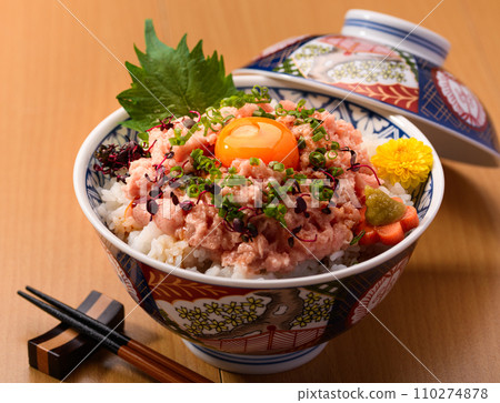 根吉羅丼 鮪魚丼丼 根吉羅丼 鮪魚丼丼 110274878