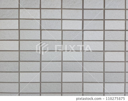 灰色磁磚牆 110275875