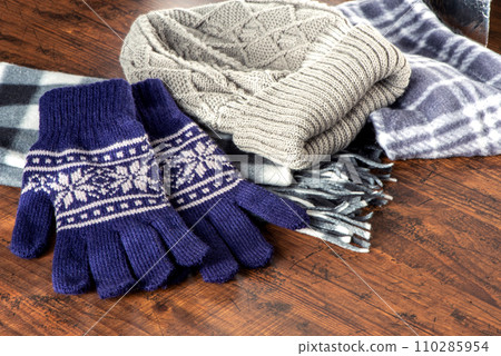 winter clothing 110285954