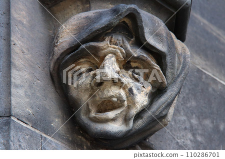 Decorative element on the church of St. Peter and Paul in Vysehrad 110286701