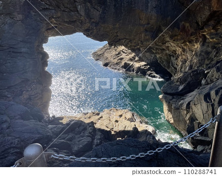 美麗的海洞 美麗的海洞 110288741